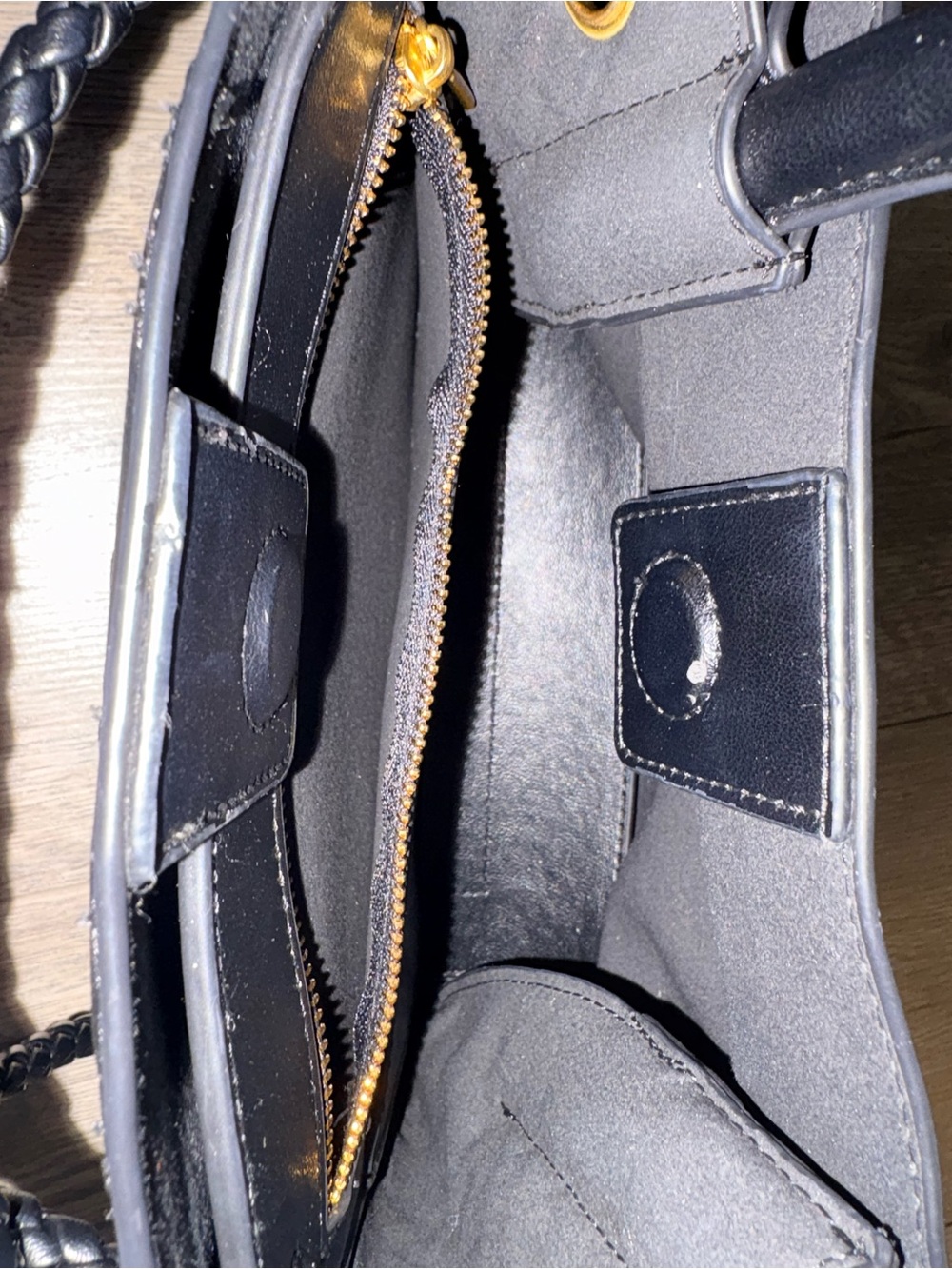 Bottega Inspired- Andiamo Small - Woven leather, top handle/crossbody, black bag - Picture 4 of 5